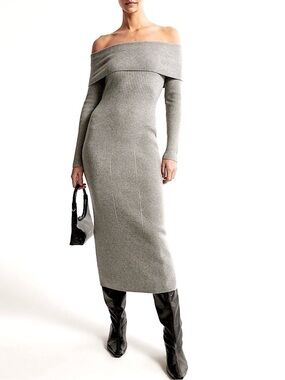 Abercrombie & Fitch NWOT Off Shoulder Bodycon Rib Knit Maxi Sweater Dress (M)